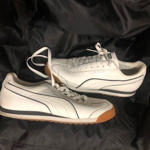 Men's Puma Roma White Sneakers Size 11 (US)